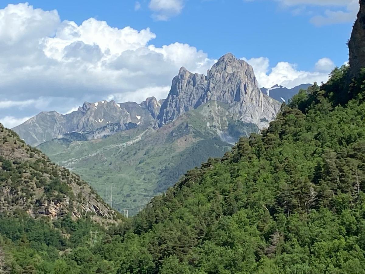 Mirador De Sallent - Piso Con Vistas Сальент-де-Гальего Экстерьер фото